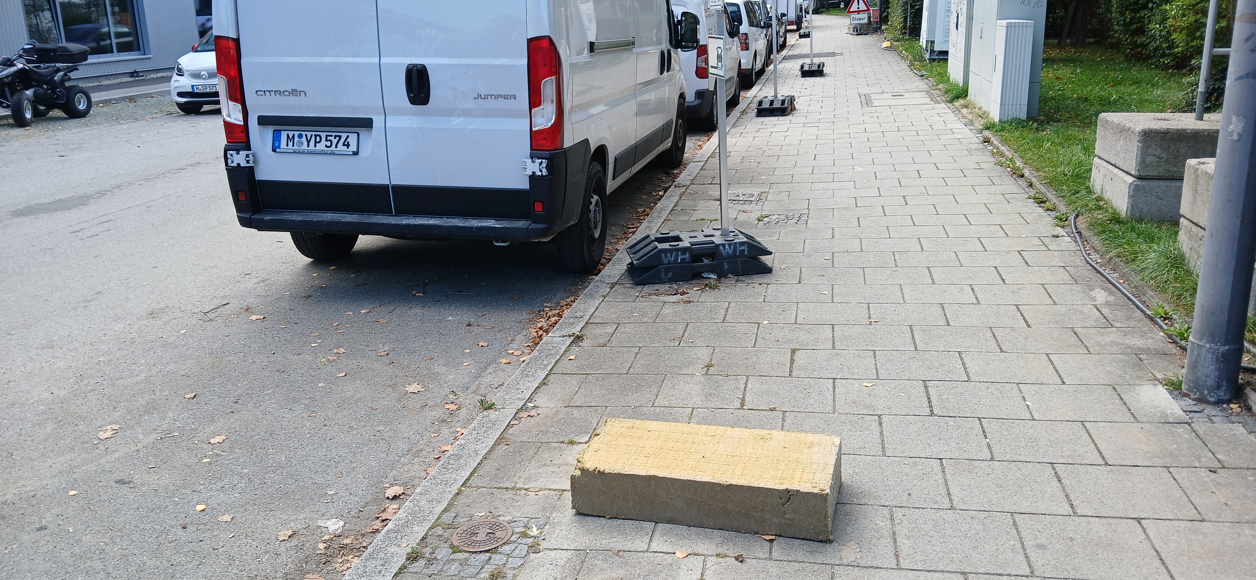 Hinweisfoto Asbest / Schadstoff