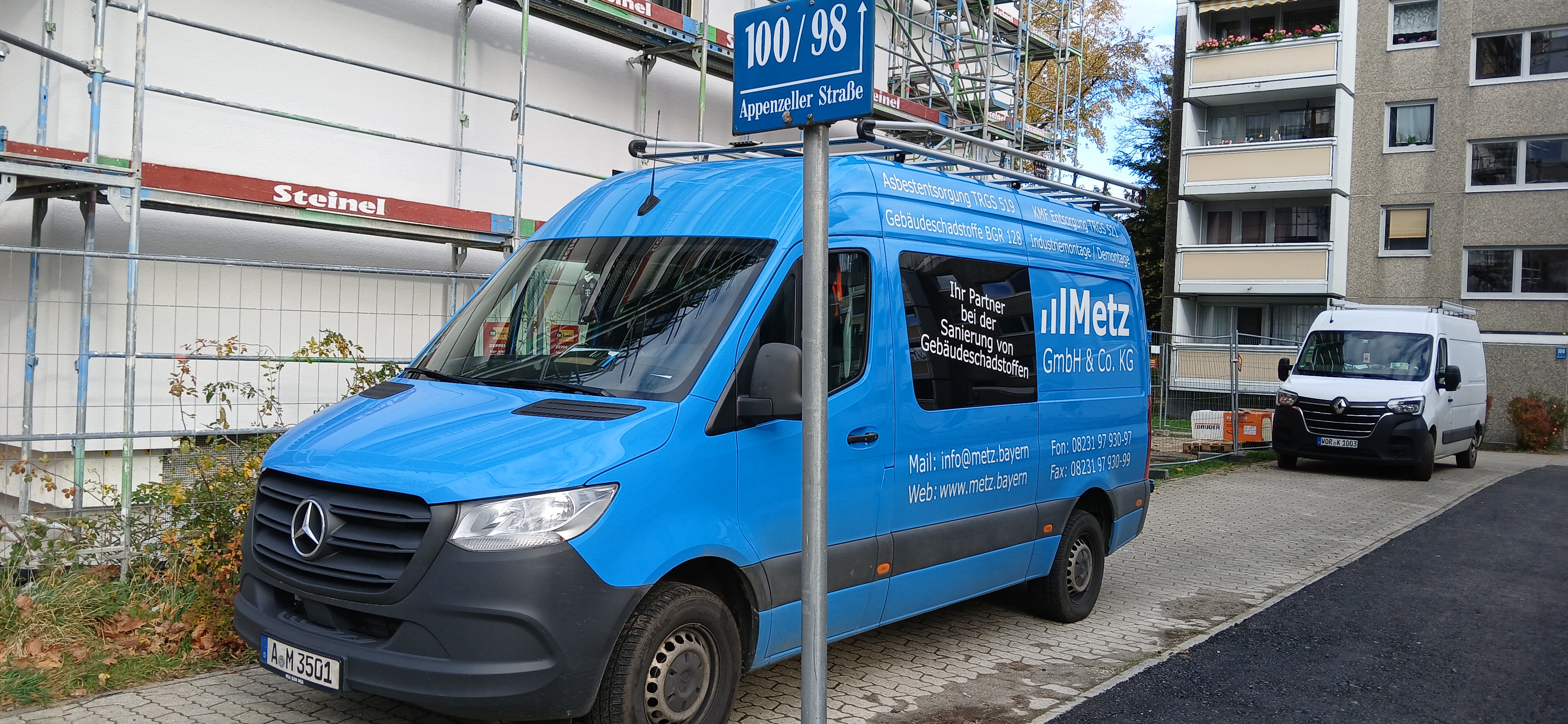 Hinweisfoto Asbest / Schadstoff