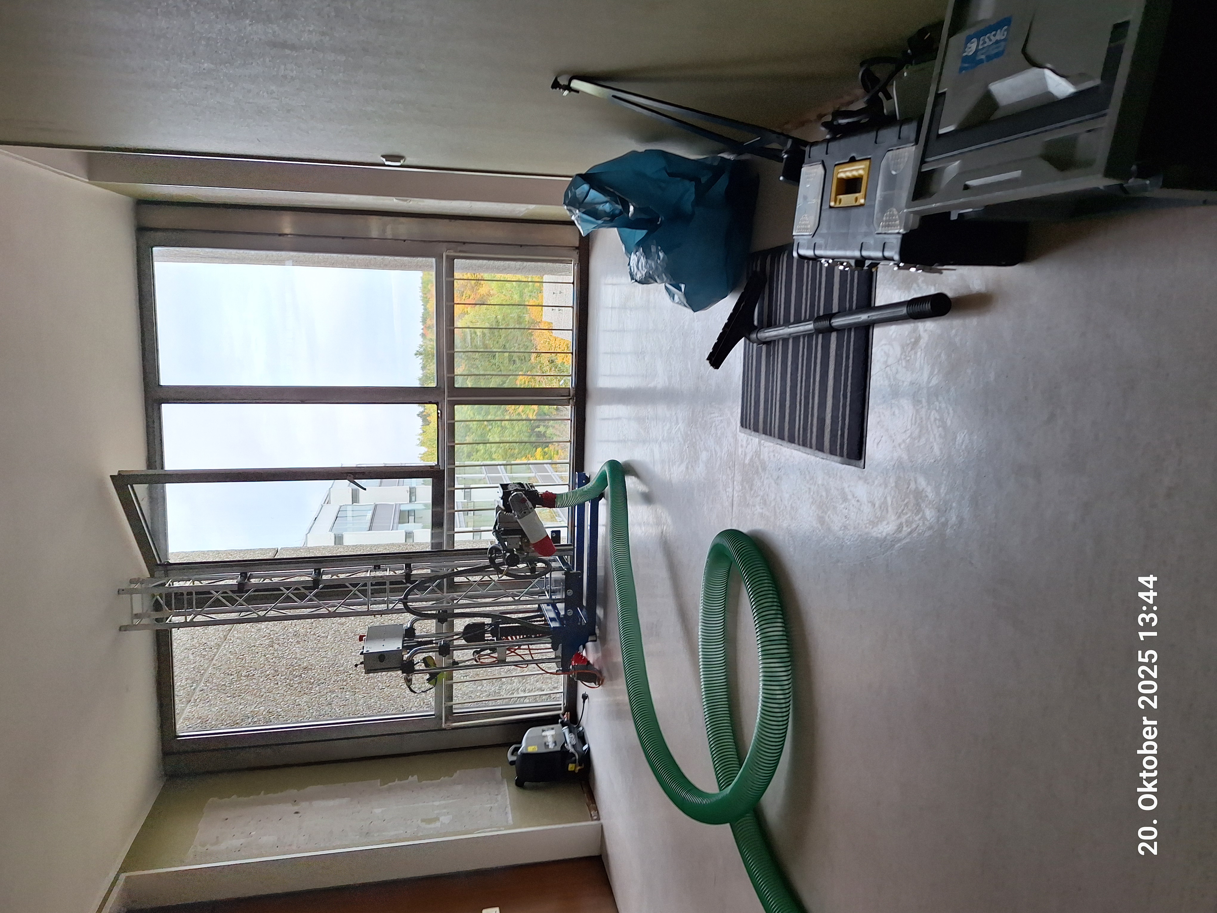 Hinweisfoto Asbest / Schadstoff